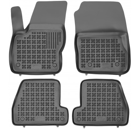 Koberce gumové se zvýšeným okrajem Ford FOCUS III 2011-2018